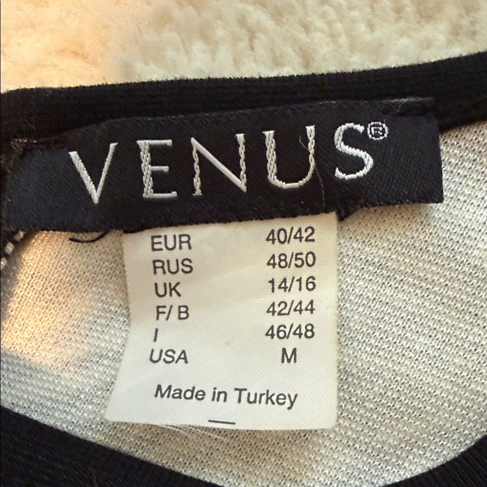 VENUS Black and White Patterned Mini Dress - Picture 2 of 4